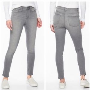 Athleta Skulptek Gray Kenai Wash Skinny Jeans 8